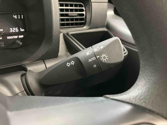 ハイゼットトラックスタンダードスマートアシスト付き パートタイム4WD ラジオ付き オートライト・ハイビーム 衝突回避支援ブレーキ 誤発進抑制制御機能 MT車 コーナーセンサー アイドリングストップ(鳥取県)の中古車