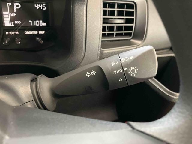 ハイゼットカーゴスペシャルスマートアシスト付き　パートタイム４ＷＤ　ラジオ付き　衝突回避支援ブレーキ　誤発進抑制制御機能　オートライト・ハイビーム　パワーウィンドウ　両側スライドドア（鳥取県）の中古車