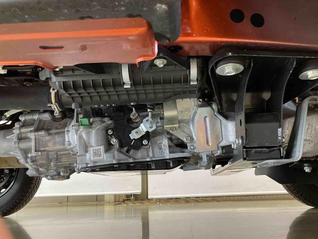 ハイゼットトラックジャンボエクストラスマートアシスト付き　パートタイム４ＷＤ　荷台作業灯　オートライト・ハイビーム　衝突回避支援ブレーキ　誤発進抑制制御機能　コーナーセンサー　アイドリングストップ　キーフリーシステム　電動格納ドアミラー（鳥取県）の中古車