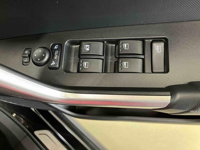 ロッキープレミアムG HEVスマートアシスト付き HEV車 パノラマカメラ付き コーナーセンサー キーフリーシステム オートライト・ハイビーム ステアリングスイッチ アダプティブクルーズコントロール シートヒーター(鳥取県)の中古車