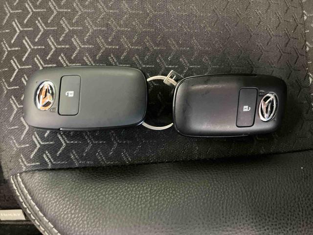ロッキープレミアムＧ　ＨＥＶスマートアシスト付き　ＨＥＶ車　パノラマカメラ付き　ディスプレイオーディオ付き　ドライブレコーダー付き　オートライト・ハイビーム　ステアリングスイッチ　アダプティブクルーズコントロール　シートヒーター（鳥取県）の中古車