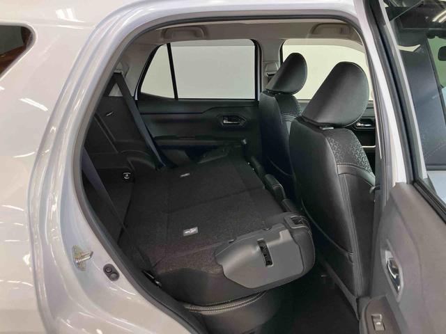 ロッキープレミアムG HEVスマートアシスト付き HEV車 パノラマカメラ付き コーナーセンサー キーフリーシステム オートライト・ハイビーム ステアリングスイッチ アダプティブクルーズコントロール シートヒーター(鳥取県)の中古車