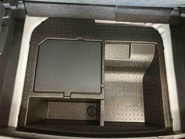 ロッキープレミアムG HEVスマートアシスト付き HEV車 パノラマカメラ付き コーナーセンサー キーフリーシステム オートライト・ハイビーム ステアリングスイッチ アダプティブクルーズコントロール シートヒーター(鳥取県)の中古車