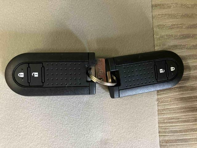 ムーヴＸ　ＳＡIIスマートアシスト付き　ナビゲーションシステム付き　バックカメラ付き　電動格納ドアミラー　オートライト　ステアリングスイッチ　プッシュボタンスタート　キーフリーシステム　オートエアコン（鳥取県）の中古車