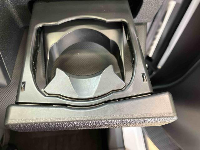 ロッキープレミアムＧ　ＨＥＶスマートアシスト付き　ＨＥＶ車　ディスプレイオーディオ付き　パノラマカメラ付き　ドライブレコーダー付き　オートライト・ハイビーム　ステアリングスイッチ　アダプティブクルーズコントロール　シートヒーター（鳥取県）の中古車