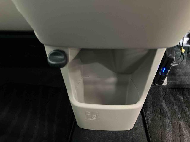 ムーヴL SAIIIスマートアシスト付き ナビゲーションシステム付き オートハイビーム キーレスエントリー 電動格納ドアミラー ステアリングスイッチ マニュアルエアコン マニュアルレベリング機能(鳥取県)の中古車