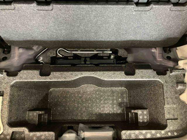 ムーヴL SAIIIスマートアシスト付き ナビゲーションシステム付き オートハイビーム キーレスエントリー 電動格納ドアミラー ステアリングスイッチ マニュアルエアコン マニュアルレベリング機能(鳥取県)の中古車