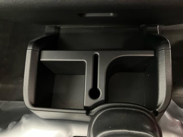 ハイゼットトラックスタンダードスマートアシスト付き　パートタイム４ＷＤ　ラジオ付き　オートライト・ハイビーム　衝突回避支援ブレーキ　誤発進抑制制御機能　ＭＴ車　コーナーセンサー　アイドリングストップ（鳥取県）の中古車