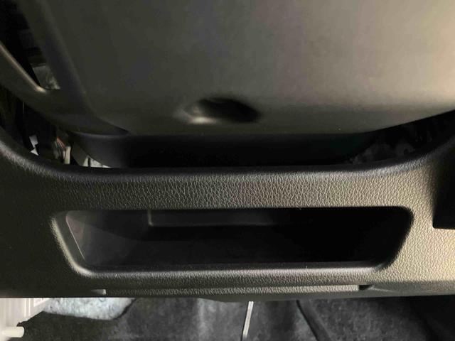ムーヴＧスマートアシスト付き　両側スライド・片側電動　アルミホイール　ステアリングスイッチ　キーフリーシステム　電動格納ドアミラー　オートライト・ハイビーム　オートエアコン　プッシュボタンスタート（鳥取県）の中古車