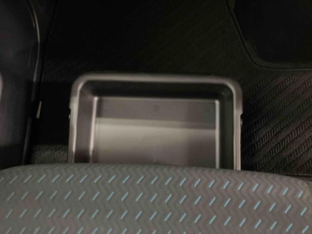 トールカスタムＧスマートアシスト付き　ディスプレイオーディオ付き　パノラマモニター付き　両側電動スライドドア　キーフリーシステム　ステアリングスイッチ　オートエアコン　オートライト・ハイビーム　アルミホイール（鳥取県）の中古車