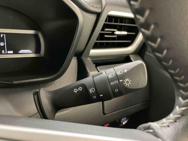 トールカスタムＧスマートアシスト付き　ディスプレイオーディオ付き　パノラマモニター付き　両側電動スライドドア　キーフリーシステム　ステアリングスイッチ　オートエアコン　オートライト・ハイビーム　アルミホイール（鳥取県）の中古車