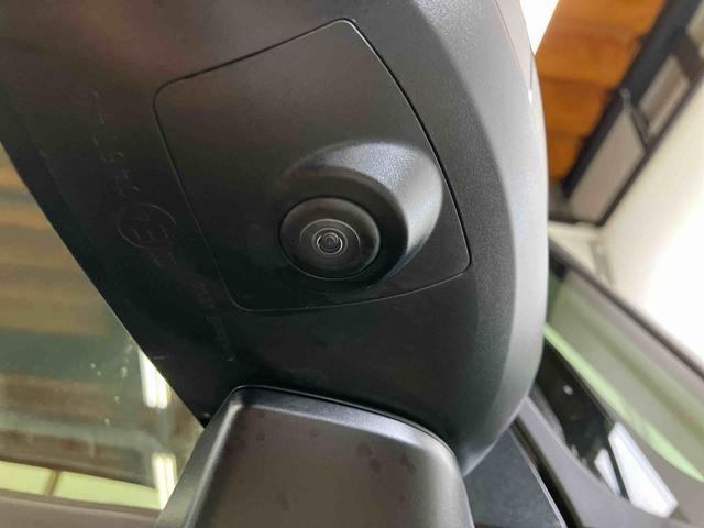 トールカスタムＧスマートアシスト付き　ディスプレイオーディオ付き　パノラマモニター付き　両側電動スライドドア　キーフリーシステム　ステアリングスイッチ　オートエアコン　オートライト・ハイビーム　アルミホイール（鳥取県）の中古車