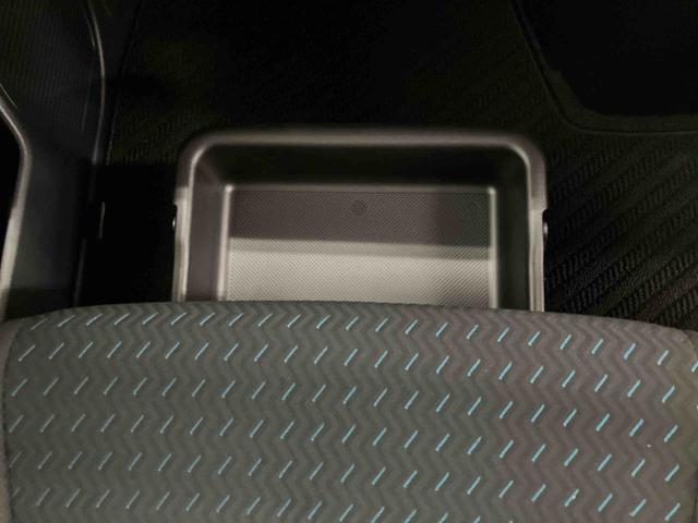 トールカスタムＧスマートアシスト付き　ディスプレイオーディオ付き　パノラマモニター付き　アダプティブクルーズコントロール　両側電動スライドドア　キーフリーシステム　ステアリングスイッチ　　オートライト・ハイビーム（鳥取県）の中古車