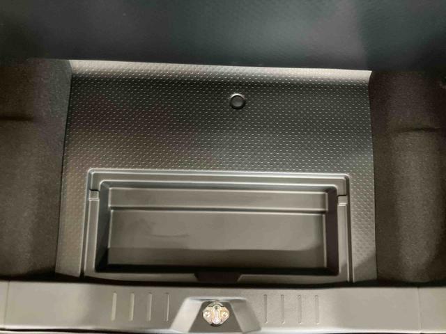 トールカスタムＧスマートアシスト付き　ディスプレイオーディオ付き　パノラマモニター付き　アダプティブクルーズコントロール　両側電動スライドドア　キーフリーシステム　ステアリングスイッチ　　オートライト・ハイビーム（鳥取県）の中古車