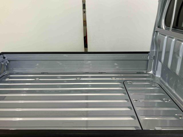 ハイゼットトラックEXTCDチューナー付き 荷台作業灯付き キーレスエントリー パワーウィンドウ マニュアルエアコン マニュアルレベリング機能 パートタイム4WD シガーソケット(鳥取県)の中古車