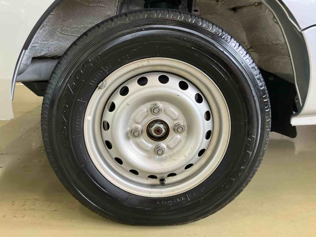 ハイゼットトラックEXTCDチューナー付き 荷台作業灯付き キーレスエントリー パワーウィンドウ マニュアルエアコン マニュアルレベリング機能 パートタイム4WD シガーソケット(鳥取県)の中古車