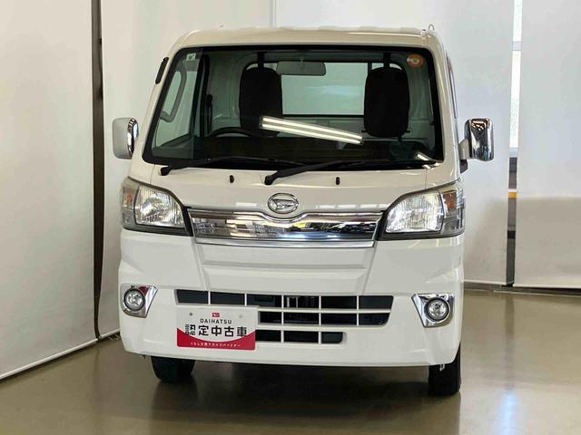 ハイゼットトラック 中古車 ＥＸＴＣＤチューナー付き　荷台作業灯付き　ＭＴ車　パートタイム４ＷＤ　キーレスエントリー　マニュアルレベリング機能　マニュアルエアコン　パワーウィンドウ　シガーソケット