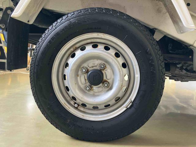 ハイゼットトラックEXTCDチューナー付き 荷台作業灯付き MT車 パートタイム4WD キーレスエントリー マニュアルレベリング機能 マニュアルエアコン パワーウィンドウ シガーソケット(鳥取県)の中古車