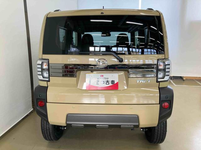 タフト 中古車 Ｇ　ダーククロムベンチャースマートアシスト付き　シートヒーター　スカイフィールトップ　電動パーキングブレーキ　コーナーセンサー　オートライト・ハイビーム　ＬＥＤヘッドランプ　キーフリー　アルミホイール