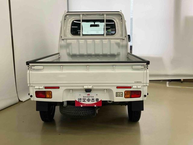 ハイゼットトラック 中古車 スタンダードラジオ付き　パートタイム４ＷＤ　荷台ゴムマット・プロテクター付き　マニュアルエアコン　マニュアルレベリング機能　シガーソケット　ＡＴ車