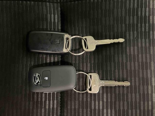 ハイゼットトラックジャンボエクストラスマートアシスト付き パートタイム4WD 荷台作業灯 オートライト・ハイビーム 衝突回避支援ブレーキ 誤発進抑制制御機能 コーナーセンサー アイドリングストップ キーフリーシステム 電動格納ドアミラー(鳥取県)の中古車