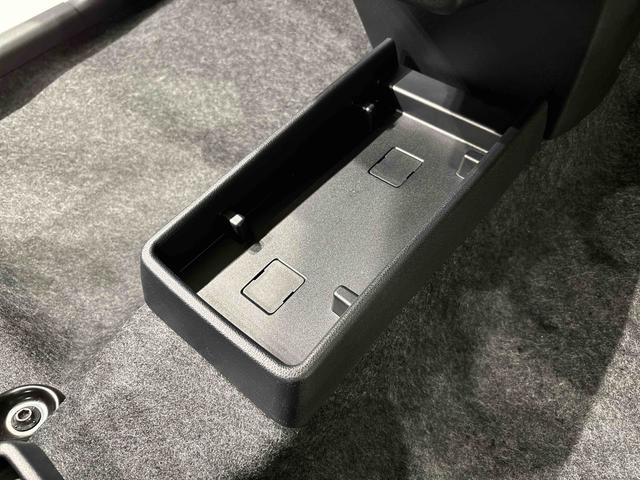 ミライースＸ　リミテッドＳＡIII　バックカメラ　ＬＥＤヘッドライトＬＥＤヘッドランプ　セキュリティアラーム　コーナーセンサー　１４インチフルホイールキャップ　キーレスエントリー　電動格納式ドアミラー　ショツピングフック　マニュアルエアコン（広島県）の中古車
