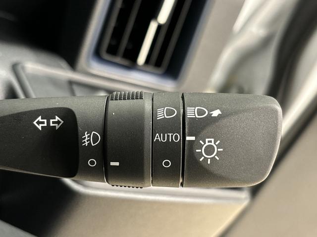 タントカスタムRS パノラマモニター 両側電動スライドドアLEDオートライト パワースライドドアウェルカムオープン機能 オート電動格納式ドアミラー 助手席ロングスライド 助手席イージークローザー アルミホイール キーフリーシステム(広島県)の中古車