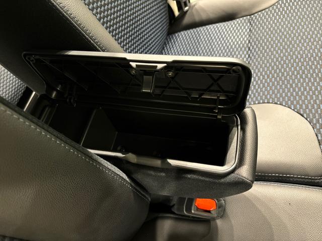 タントカスタムRS パノラマモニター 両側電動スライドドアLEDオートライト パワースライドドアウェルカムオープン機能 オート電動格納式ドアミラー 助手席ロングスライド 助手席イージークローザー アルミホイール キーフリーシステム(広島県)の中古車