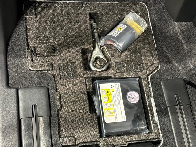 タントカスタムRS パノラマモニター 両側電動スライドドアLEDオートライト パワースライドドアウェルカムオープン機能 オート電動格納式ドアミラー 助手席ロングスライド 助手席イージークローザー アルミホイール キーフリーシステム(広島県)の中古車