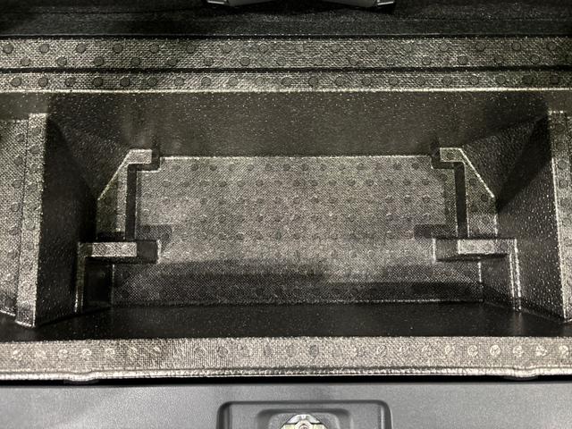 タントカスタムRS パノラマモニター 両側電動スライドドアLEDオートライト パワースライドドアウェルカムオープン機能 オート電動格納式ドアミラー 助手席ロングスライド 助手席イージークローザー アルミホイール キーフリーシステム(広島県)の中古車