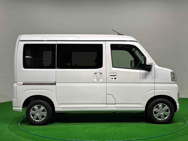 ハイゼットカーゴクルーズターボ 4WD コーナーセンサー 電動格納ドアミラーLEDヘッドランプ 電動格納式カラードドアミラー トップシェイドガラス 荷室LEDランプ 12インチフルホイールキャップ コーナーセンサー キーレスエントリー(広島県)の中古車