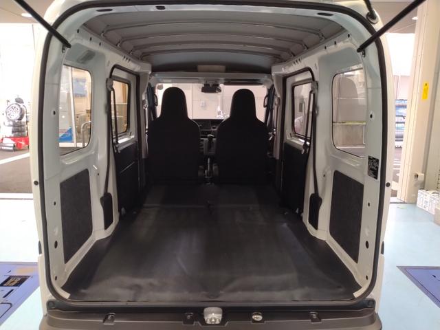 ハイゼットカーゴＤＸサポカーＳワイド適合　オーディオ　エアコン　アクセサリーソケット　コーナーセンサー　アイドリングストップ　光軸調整ダイヤル　横滑り防止機能　誤発進抑制機能　パワーウインドウ　キーレス（神奈川県）の中古車