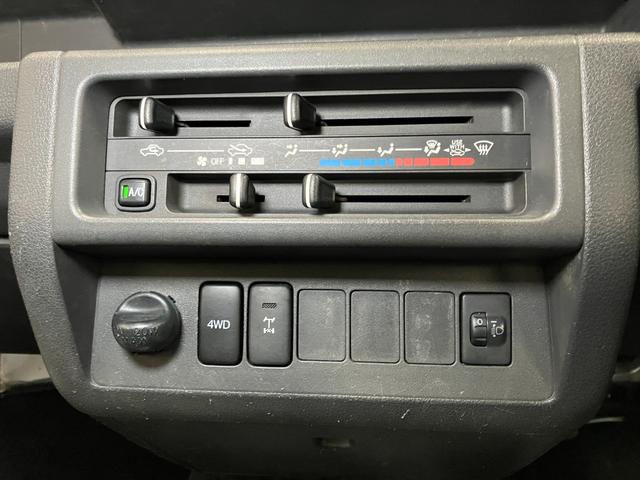 ハイゼットトラックローダンプダンプ 4WD 三方開 ラジオ エアコン 油圧式 光軸調整ダイヤル 横滑り防止機能 誤発進抑制機能 アクセサリーソケット Hi−Loモード切替機構(神奈川県)の中古車