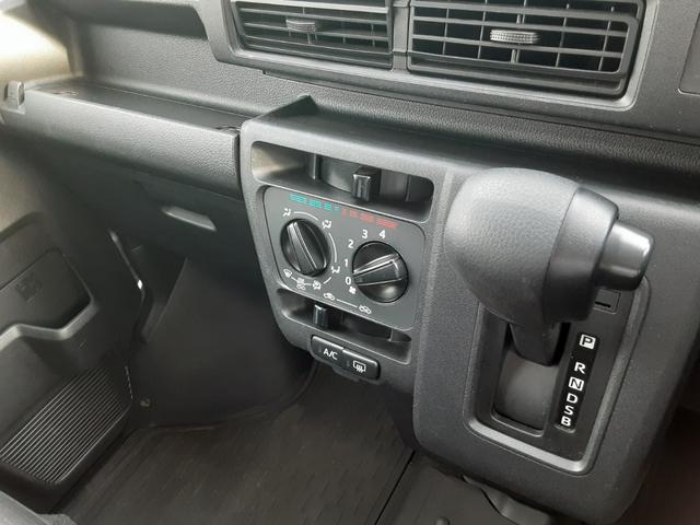 ハイゼットカーゴクルーズターボ　キーフリー　パワーウィンドゥワンオーナー　禁煙車　キーフリー　衝突回避支援システム　誤発信抑制制御機能　　マニュアルエアコン　パワーウインドウ　アイドリングストップ　リヤフルフラットシート　オーディオレス（埼玉県）の中古車