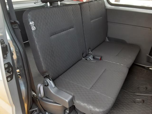 ハイゼットカーゴクルーズターボ　キーフリー　パワーウィンドゥワンオーナー　禁煙車　キーフリー　衝突回避支援システム　誤発信抑制制御機能　　マニュアルエアコン　パワーウインドウ　アイドリングストップ　リヤフルフラットシート　オーディオレス（埼玉県）の中古車