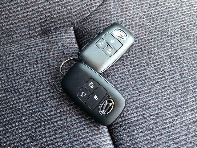 ムーヴＲＳ　９インチディスプレイオーディオ　パノラマモニターワンオーナー　禁煙車　９インチスマホ連携ディスプレイオーディオ　パノラマモニター　両側パワースライドドア　純正アルミホイール　衝突回避支援ブレーキ　誤発信抑制制御機能　キーフリー　ＵＳＢ・ＨＤＭＩ端子（埼玉県）の中古車