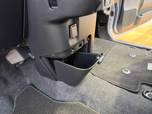 ムーヴキャンバスストライプスＧ／両側電動スライドドア／ＬＥＤヘッドライトワンオーナー　禁煙車　両側電動スライドドア　運転席助手席シートヒーター　ＬＥＤヘッドライト　ＬＥＤフォグランプ　衝突回避支援ブレーキ機能　誤発進抑制制御機能　アイドリングストップ　コーナーセンサー（埼玉県）の中古車