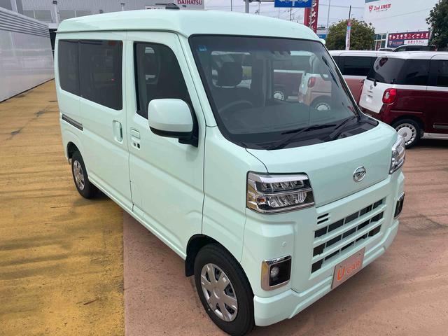 ハイゼットカーゴクルーズ／４ＷＤ／ワンオーナー　禁煙車　衝突回避支援システム　誤発進抑制制御機能　キーフリー　大型ＬＥＤ荷室灯　オーバーヘッドシェルフ　オートハイビーム　コーナーセンサー　リヤヒーター　スライドドアイージークローザー（埼玉県）の中古車
