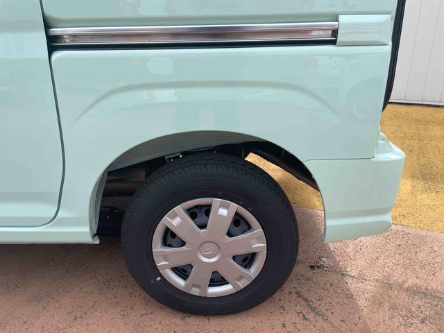 ハイゼットカーゴクルーズ／４ＷＤ／ワンオーナー　禁煙車　衝突回避支援システム　誤発進抑制制御機能　キーフリー　大型ＬＥＤ荷室灯　オーバーヘッドシェルフ　オートハイビーム　コーナーセンサー　リヤヒーター　スライドドアイージークローザー（埼玉県）の中古車