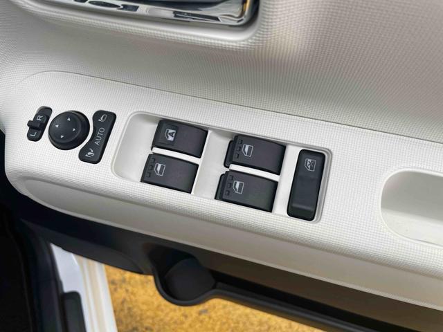 ムーヴキャンバスストライプスＧ／両側電動スライドドア／ＬＥＤヘッドライトワンオーナー　禁煙車　両側電動スライドドア　運転席助手席シートヒーター　ＬＥＤヘッドライト　ＬＥＤフォグランプ　衝突回避支援ブレーキ機能　誤発進抑制制御機能　アイドリングストップ　コーナーセンサー（埼玉県）の中古車