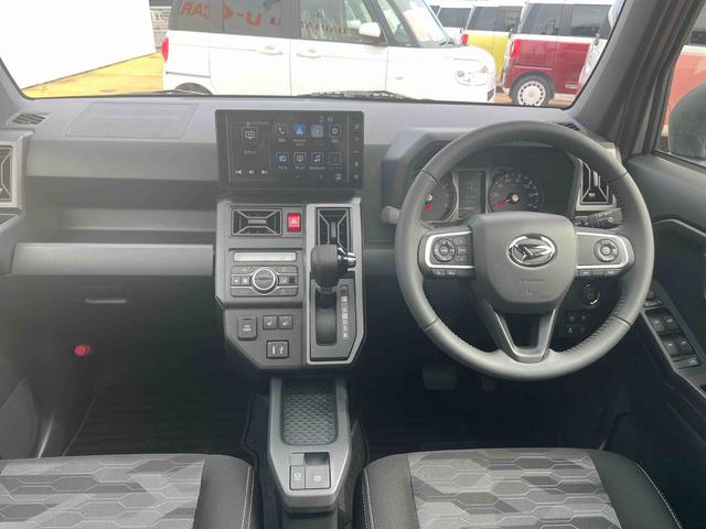タフトＧターボ　ダーククロムベンチャー／シートヒーター／キーフリーワンオーナー　禁煙車　９インチスマホ連携ディスプレイオーディオ　運転席助手席シートヒーター　ＬＥＤヘッドライト　ＬＥＤフォグランプ　　　アイドリングストップ　コーナーセンサー　純正アルミホイール（埼玉県）の中古車