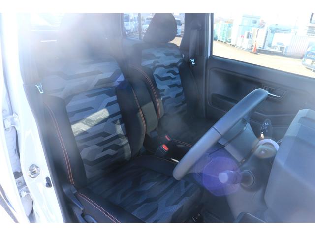 タフトＧ　当店使用試乗車ＵＰ車走行１８６１キロ　純正ナビ　バックモニター　左右シートヒーター　アダプティブクルーズコントロール　クリアランスソナー（埼玉県）の中古車