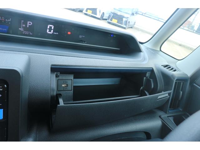 タントＸ　当店使用試乗車ＵＰ車走行２００７キロ　純正ナビ　左右シートヒーター　左パワースライドドア　クリアランスソナー（埼玉県）の中古車