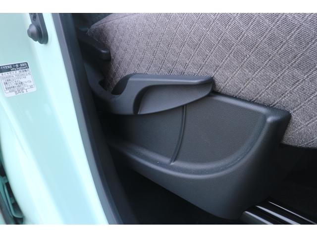 タントＸ　当店使用試乗車ＵＰ車走行２００７キロ　純正ナビ　左右シートヒーター　左パワースライドドア　クリアランスソナー（埼玉県）の中古車