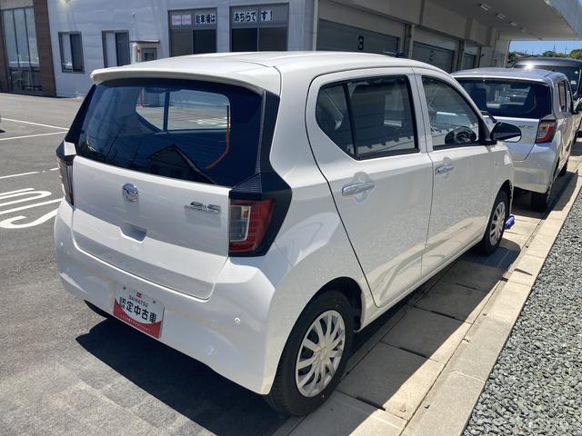 ミライースＬ　ＳＡIII１３インチフルホイールキャップ　マルチリフレクターハロゲンヘッドランプ　可倒式ドアミラー　自発光式デジタルメーターアンバーイルミネーションメーター　マニュアルエアコン（ダイヤル式）　キーレスエントリー（静岡県）の中古車
