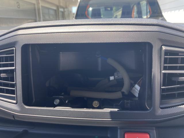 ミライースＬ　ＳＡIII１３インチフルホイールキャップ　マルチリフレクターハロゲンヘッドランプ　可倒式ドアミラー　自発光式デジタルメーターアンバーイルミネーションメーター　マニュアルエアコン（ダイヤル式）　キーレスエントリー（静岡県）の中古車