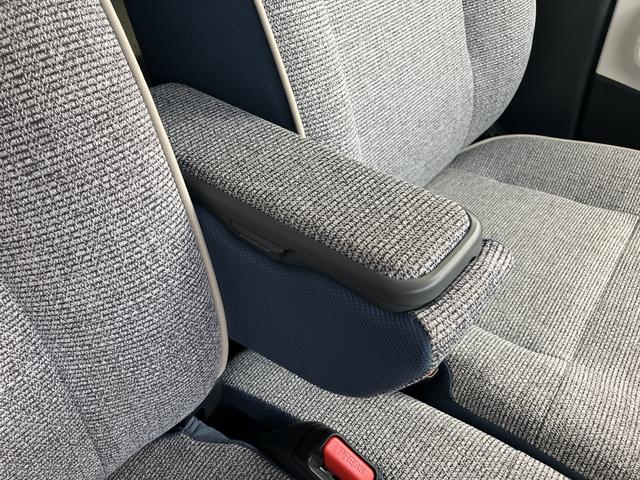 ムーヴキャンバスストライプスＧ１４インチフルホイールキャップ　ＬＥＤヘッドランプ　ＬＥＤフォグランプ　ホっとカップホルダー　両側パワースライドドア　キーフリーシステム　プッシュボタンスタート　ＵＶカットガラス（静岡県）の中古車