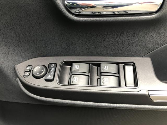 タントカスタムX 走行844キロ/両側電動スライドドア/1年保証距離無制限 走行距離844キロ サイドエアバッグ LEDヘッドランプ アイドリングストップ シートヒーター 両側電動スライドドア オート格納式ドアミラー 電動格納式ドアミラー キーフリー(埼玉県)の中古車