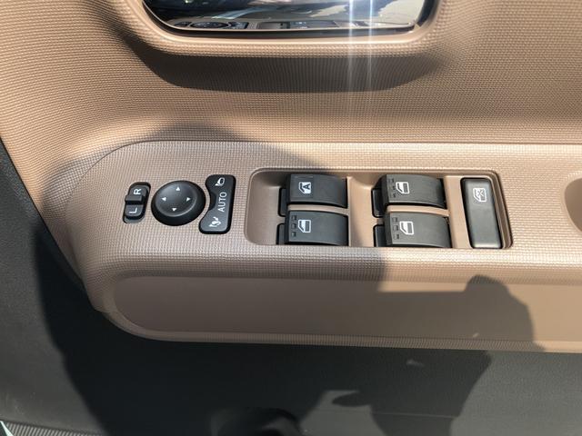 ムーヴキャンバスセオリーGターボ 走行210キロ/9型ディスプレイオーディオ1年保証距離無制限 走行距離210キロ ディスプレイオーディオ バックカメラ 純正マット サイドエアバッグ LEDヘッドランプ アイドリングストップ シートヒーター 両側電動スライドドア キーフリー(埼玉県)の中古車