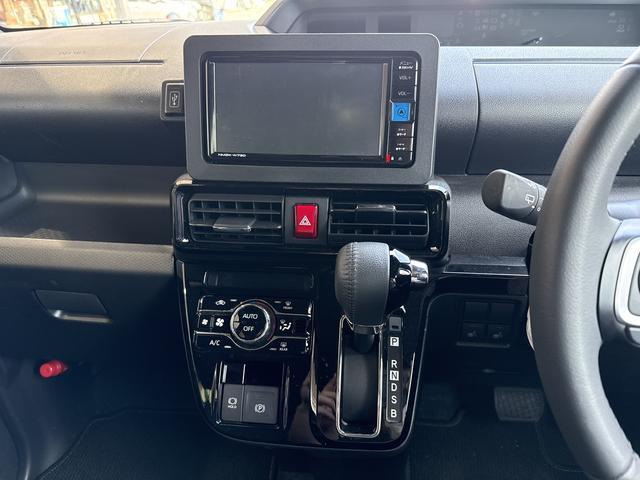 タントカスタムＲＳ　純正ナビ／ターボ／両側電動スライド（埼玉県）の中古車